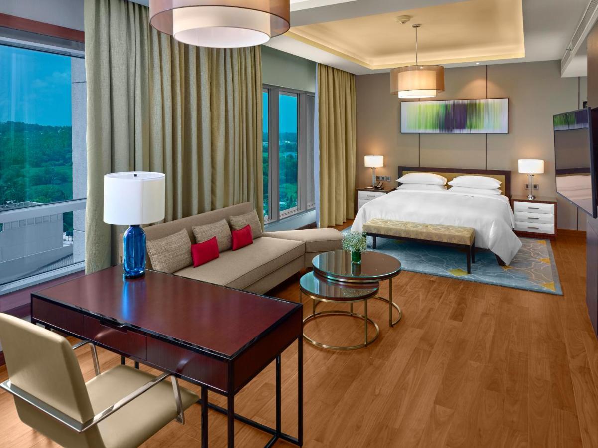 Hyatt Regency Thrissur Hotel Ngoại thất bức ảnh